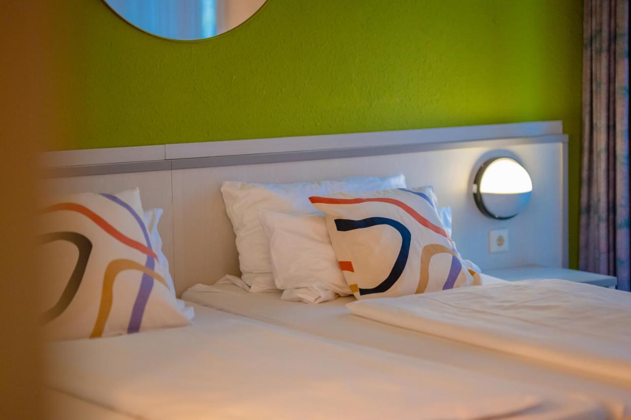 Hessenland Hotel Kassel Innenstadt By Stay Awesome Luaran gambar