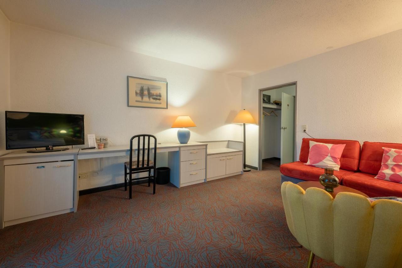 Hessenland Hotel Kassel Innenstadt By Stay Awesome Luaran gambar
