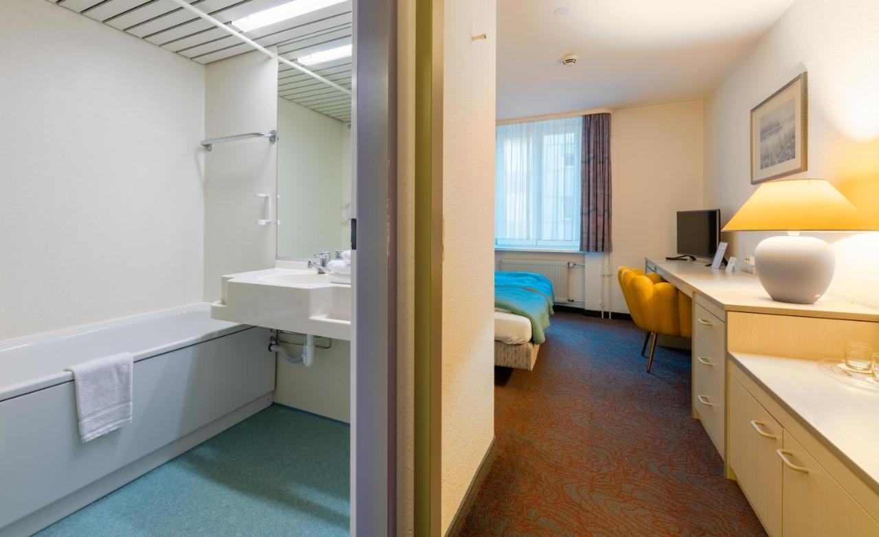 Hessenland Hotel Kassel Innenstadt By Stay Awesome Luaran gambar